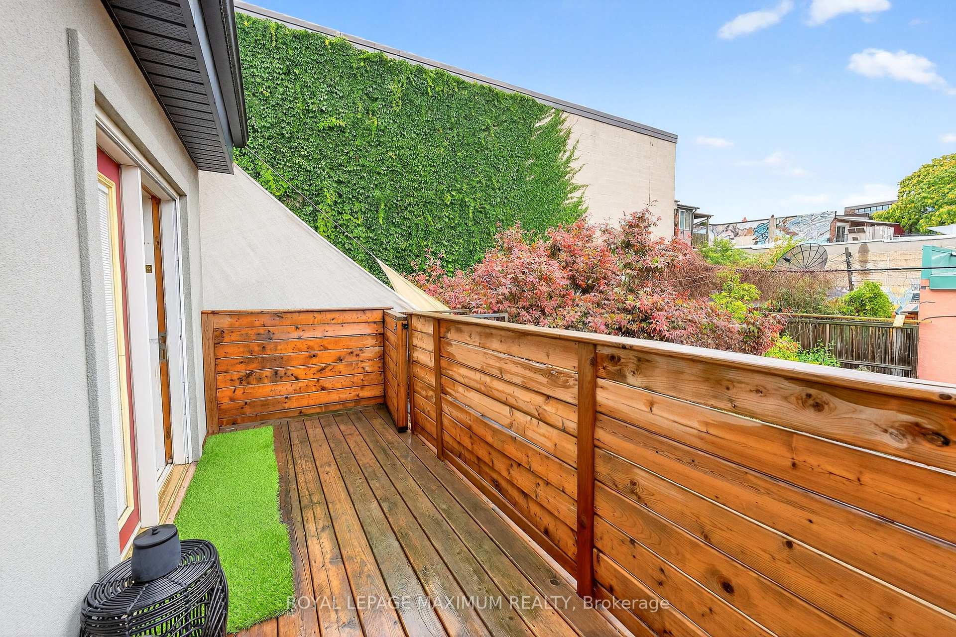 Photo 43 of Unit Unit 2, 263 Brock Avenue, Toronto, Little Portugal — HOMEH