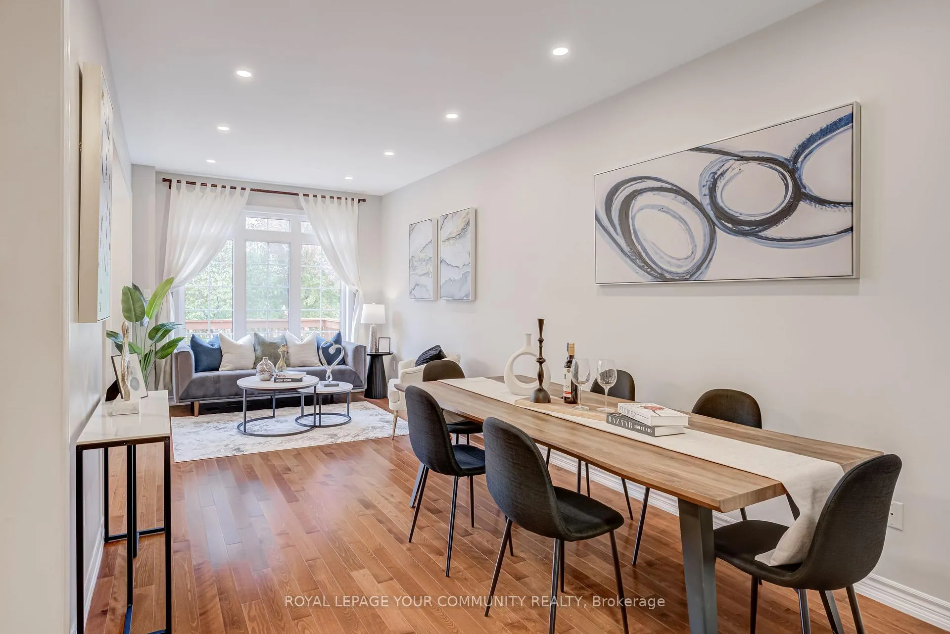 Photo 8 of 76 Cabernet Road, Vaughan, Patterson — HOMEH
