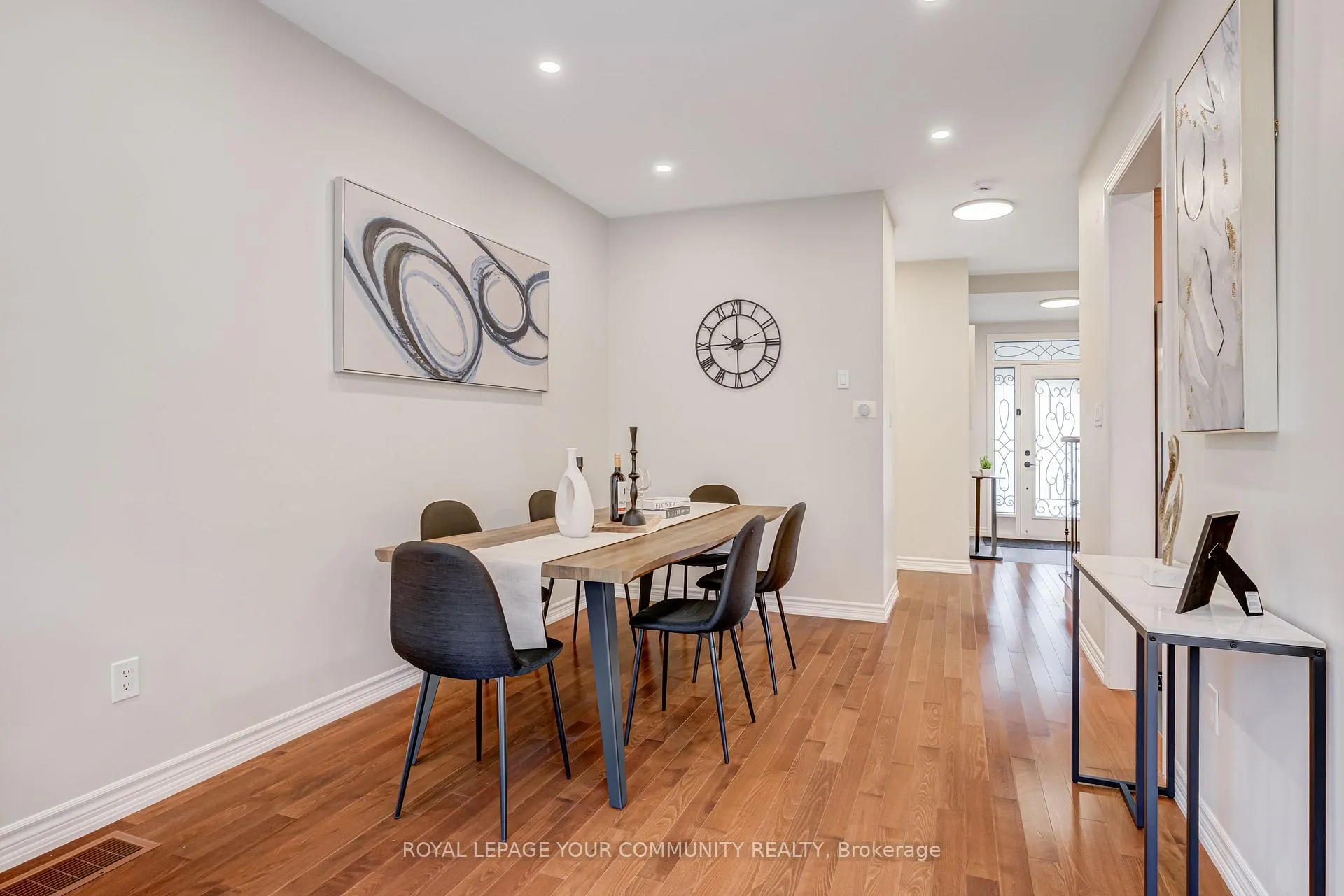 Photo 9 of 76 Cabernet Road, Vaughan, Patterson — HOMEH