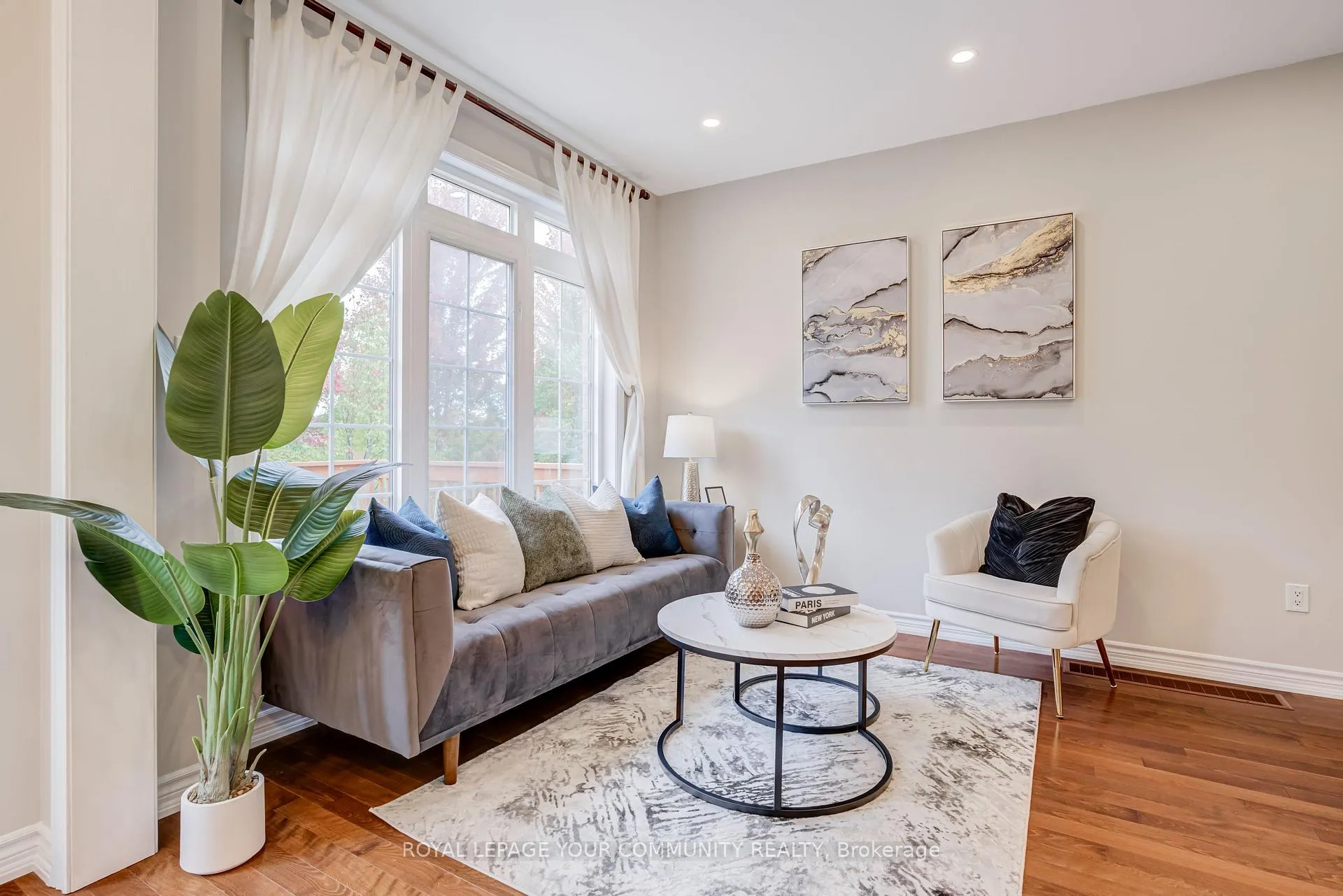 Photo 16 of 76 Cabernet Road, Vaughan, Patterson — HOMEH