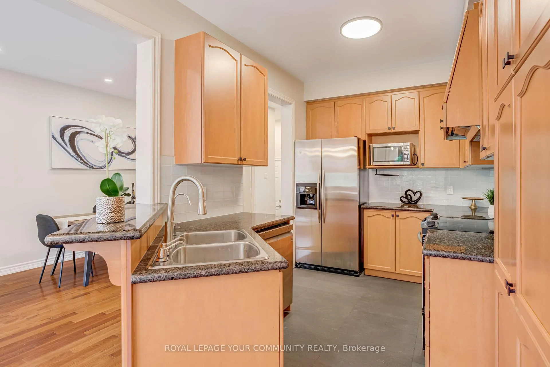 Photo 22 of 76 Cabernet Road, Vaughan, Patterson — HOMEH