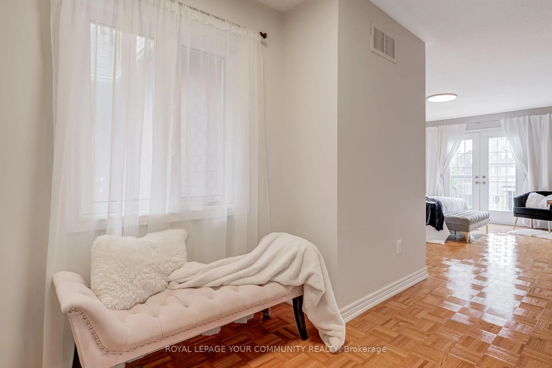 Photo 31 of 76 Cabernet Road, Vaughan, Patterson — HOMEH