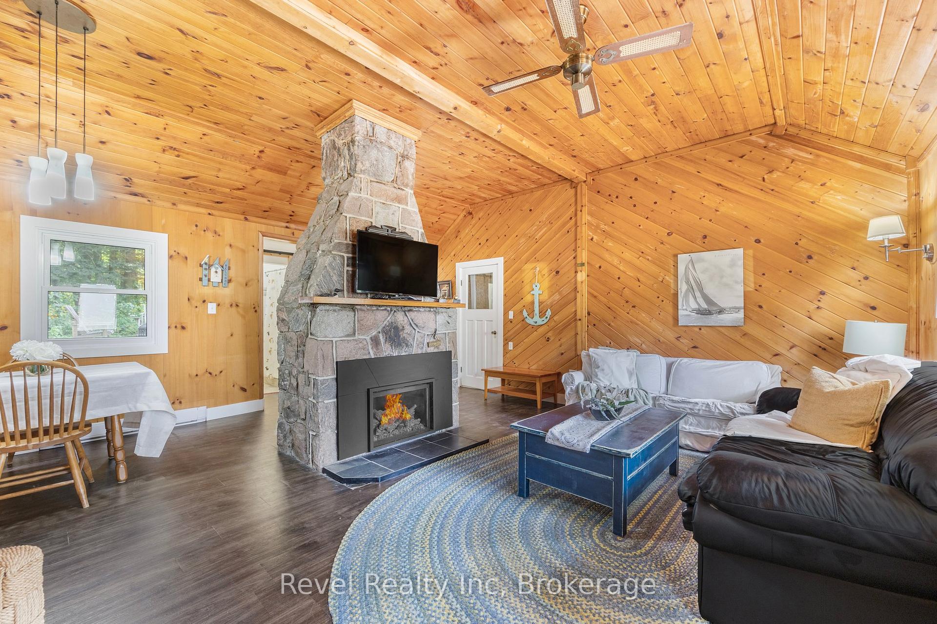 Photo 5 of 135 Centre Beach Road, Tiny, Rural Tiny — HOMEH