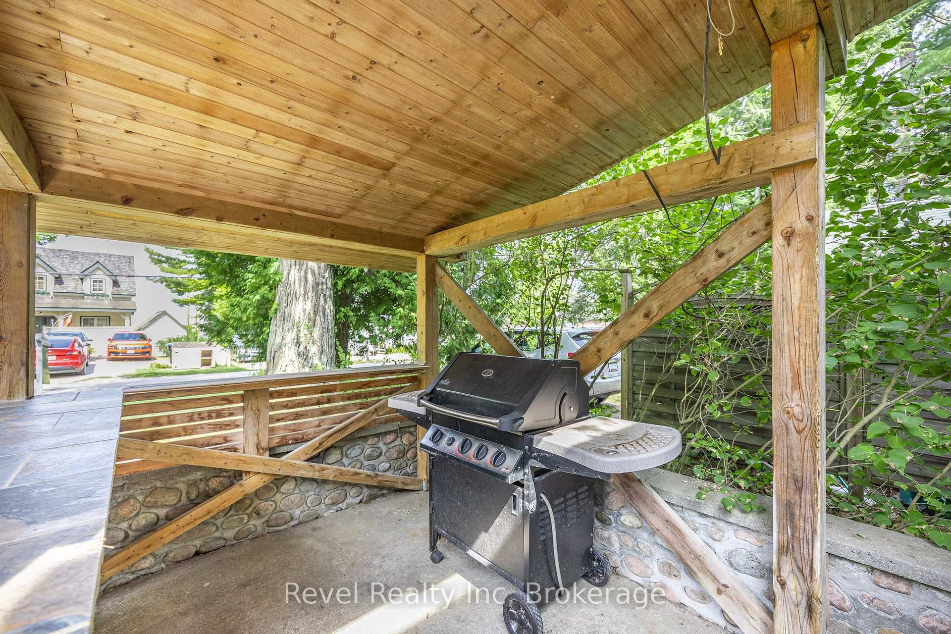 Photo 21 of 135 Centre Beach Road, Tiny, Rural Tiny — HOMEH