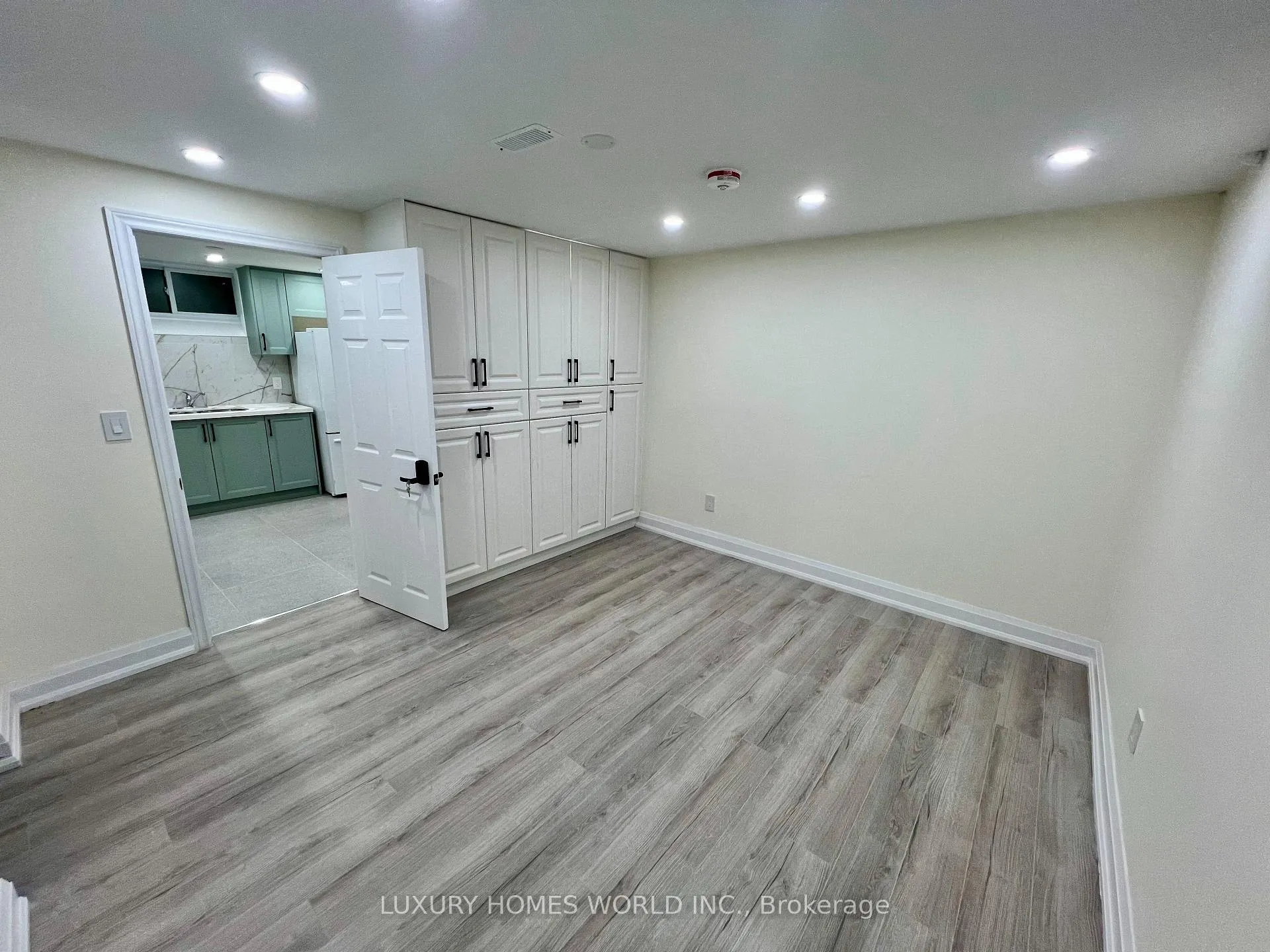 Photo 9 of 16 Denver (BSMT) Place, Scarborough, Woburn — HOMEH