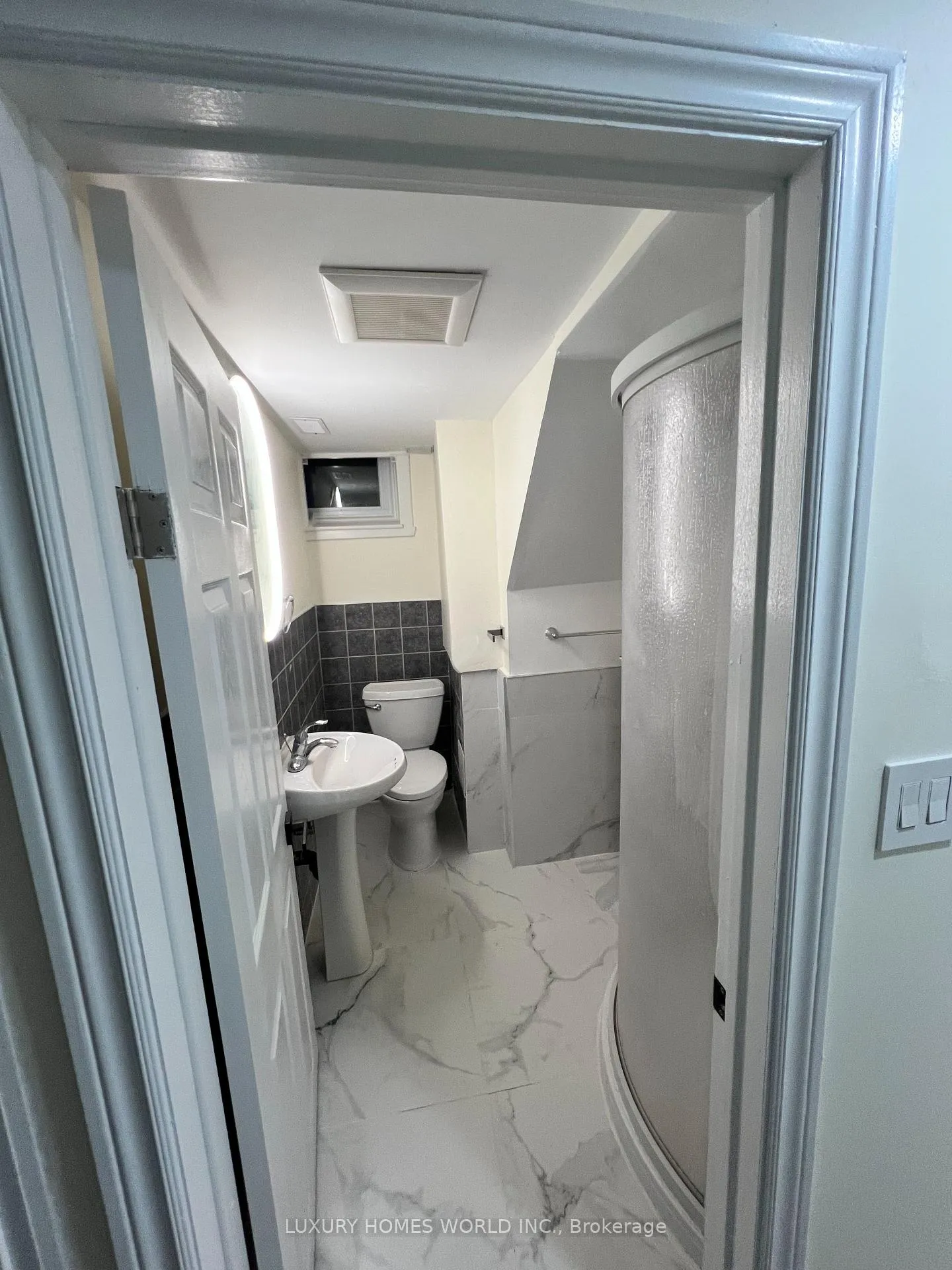 Photo 17 of 16 Denver (BSMT) Place, Scarborough, Woburn — HOMEH