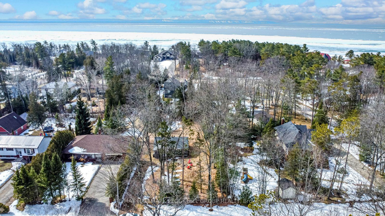 Photo 16 of 12 Doan Avenue, Tiny, Rural Tiny — HOMEH