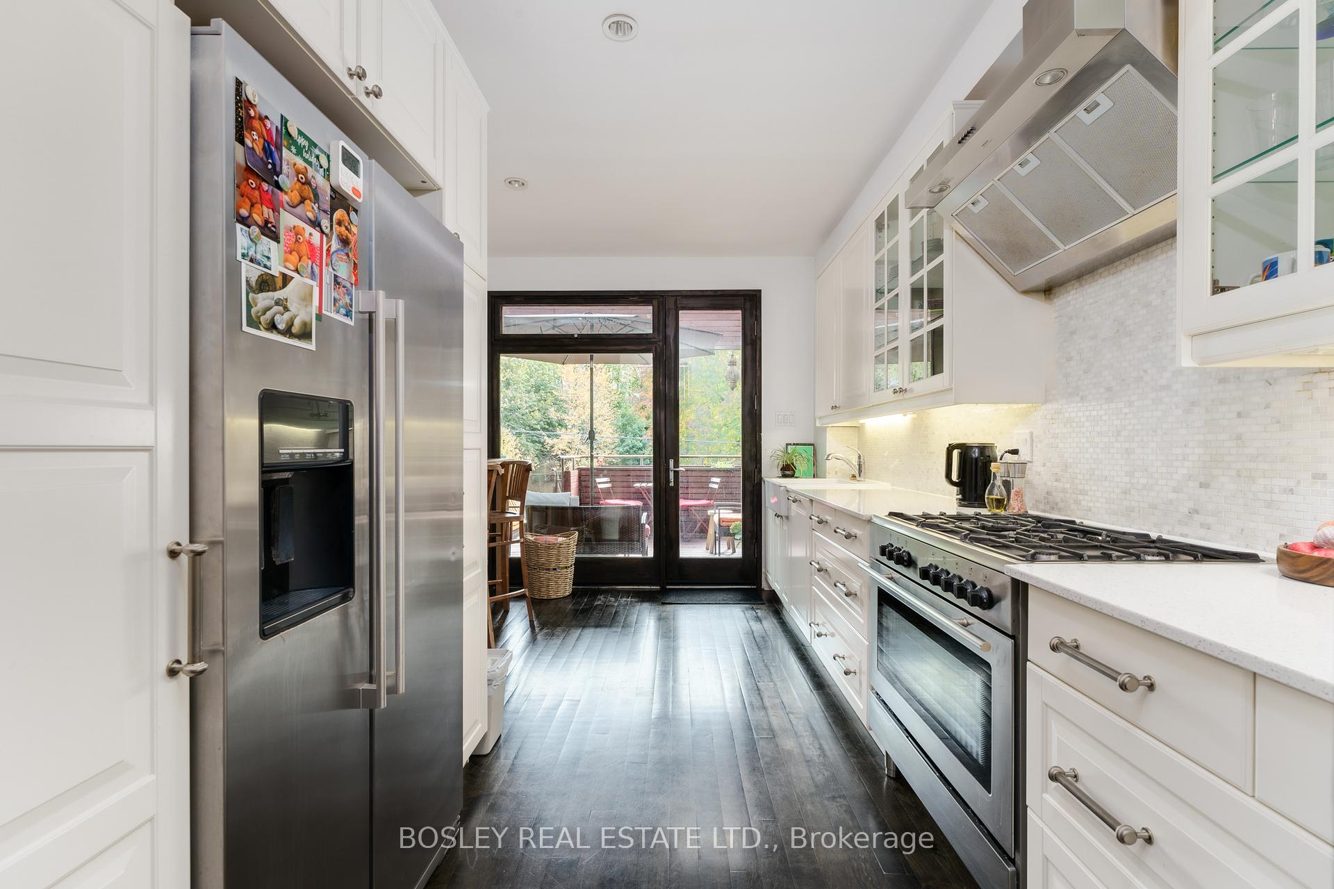 Photo 9 of 45 Shannon Street, Toronto, Trinity-Bellwoods — HOMEH