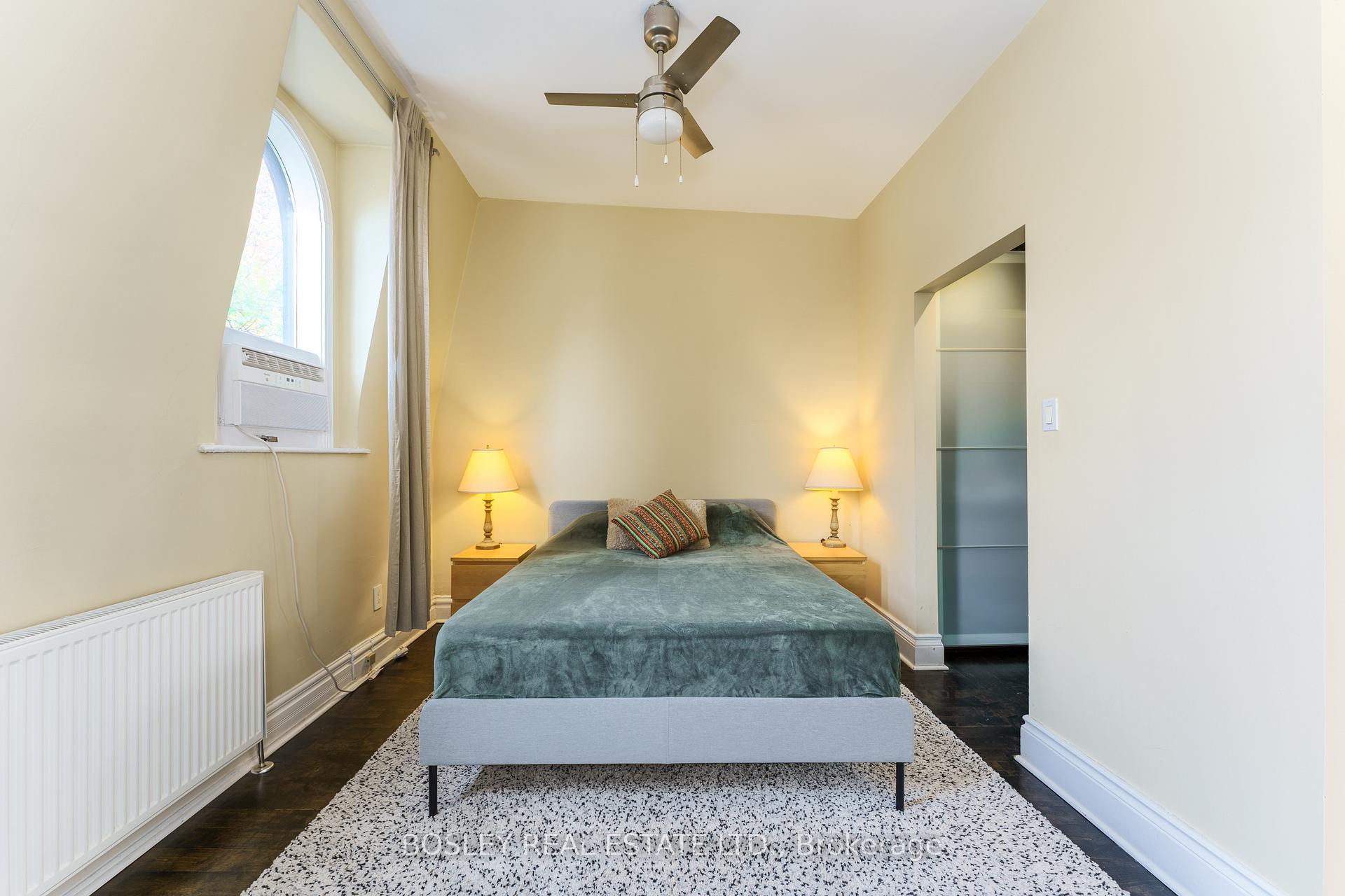 Photo 17 of 45 Shannon Street, Toronto, Trinity-Bellwoods — HOMEH