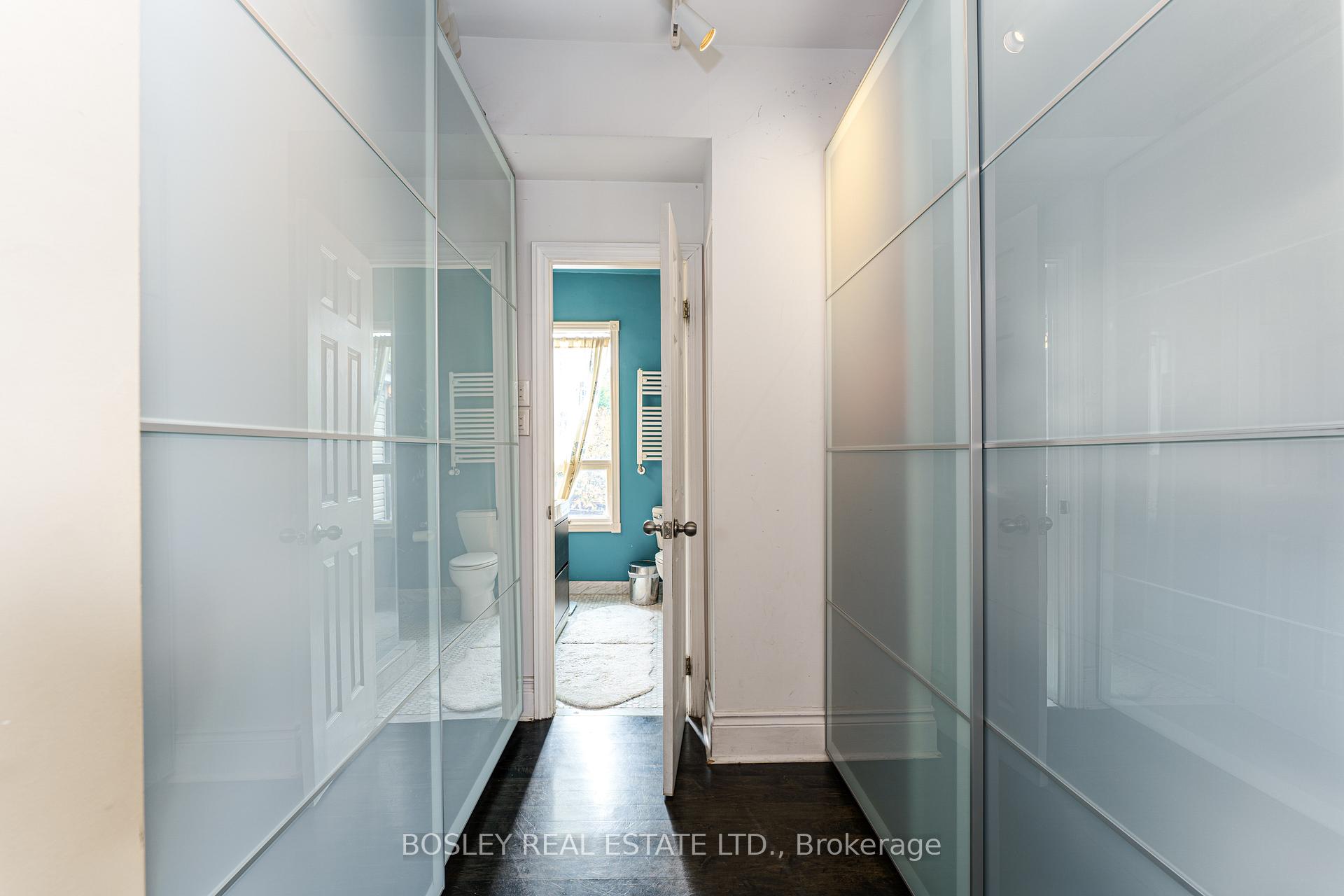 Photo 20 of 45 Shannon Street, Toronto, Trinity-Bellwoods — HOMEH