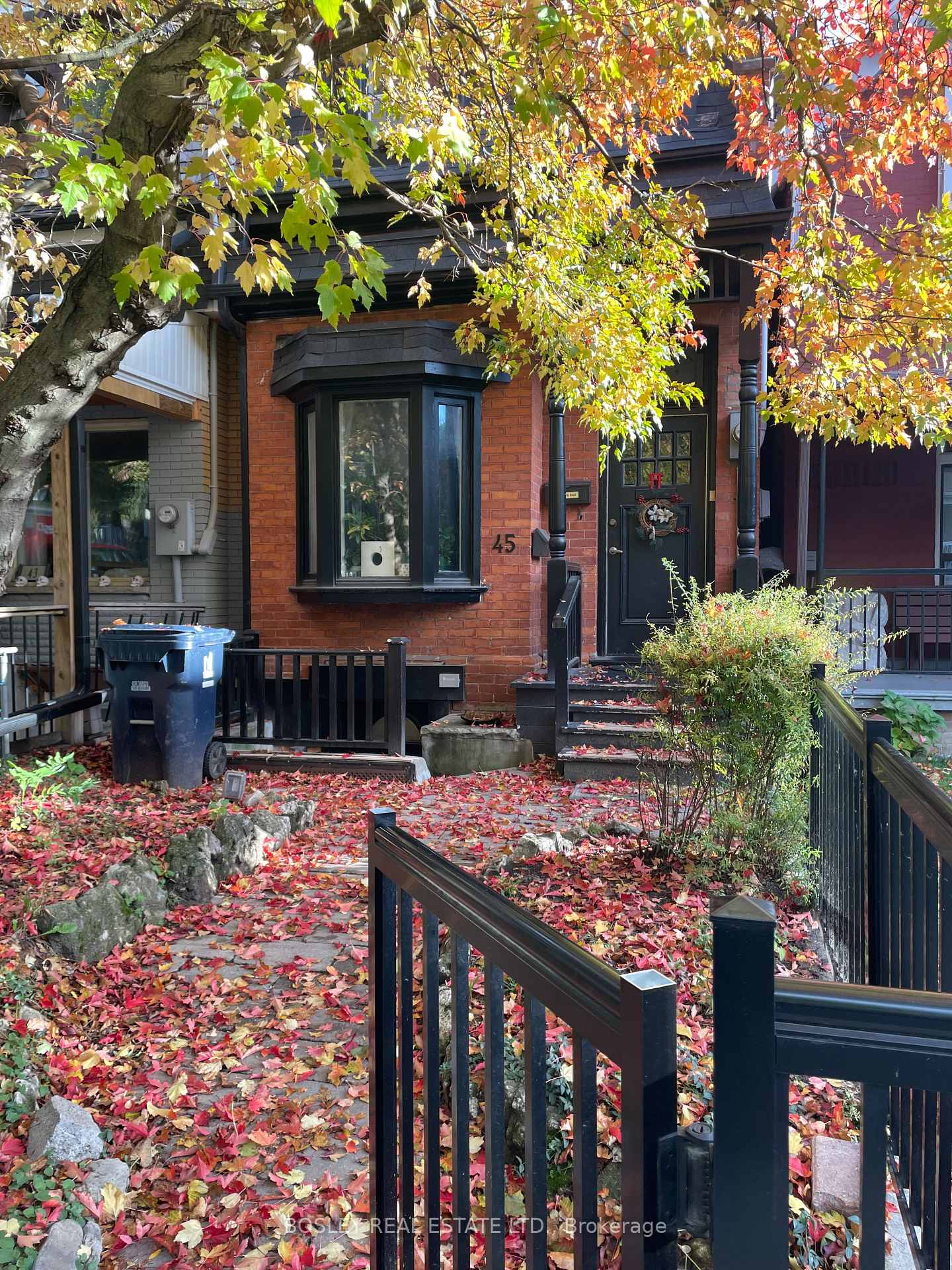 Photo 37 of 45 Shannon Street, Toronto, Trinity-Bellwoods — HOMEH