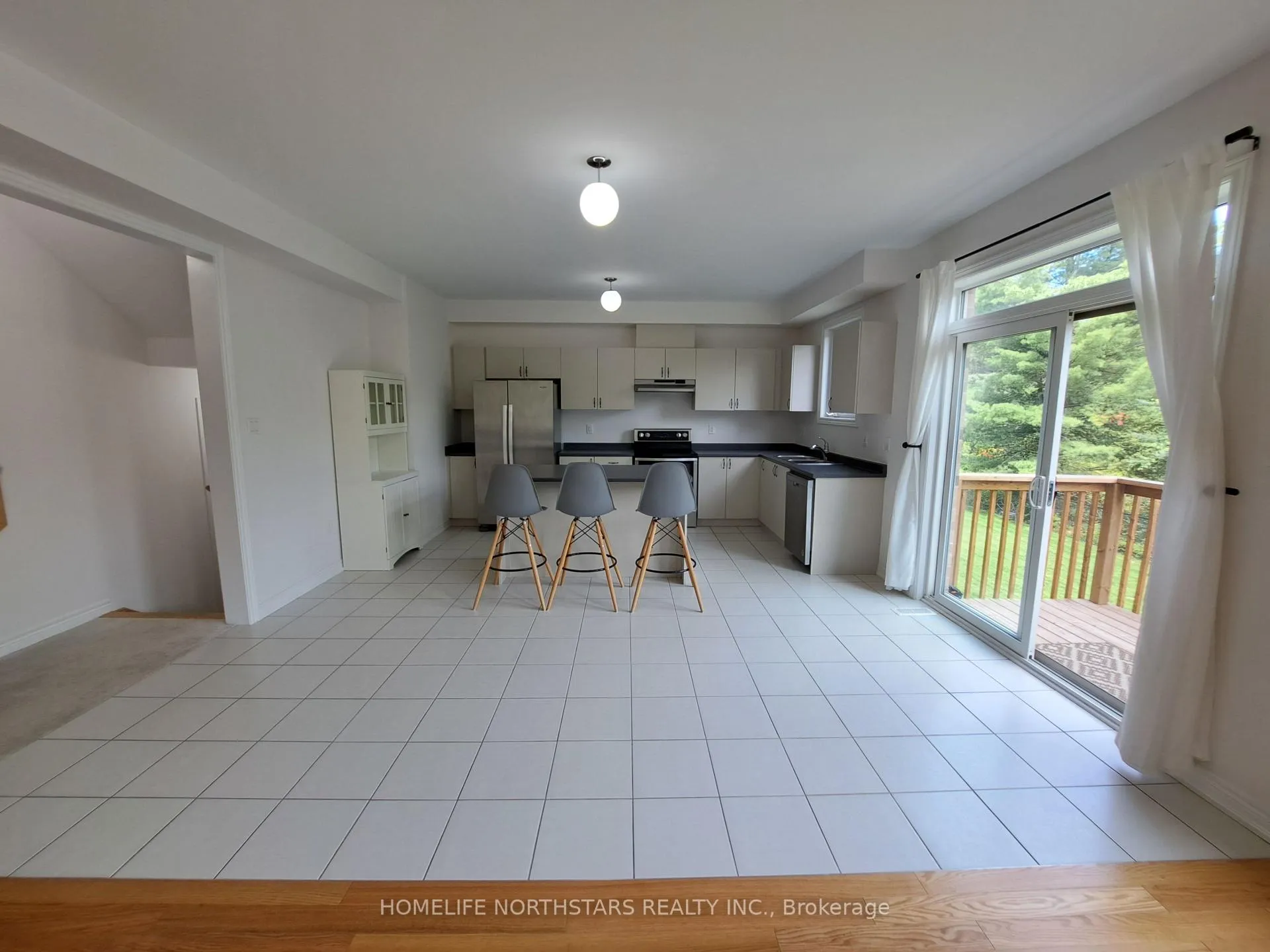 Photo 13 of 53 Wakefield Boulevard, Essa, Angus — HOMEH