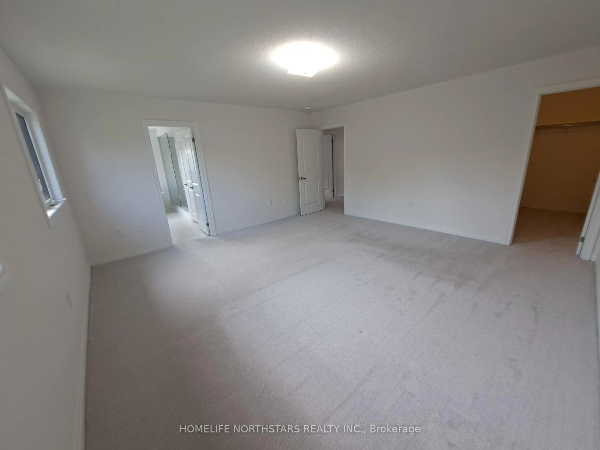 Photo 26 of 53 Wakefield Boulevard, Essa, Angus — HOMEH