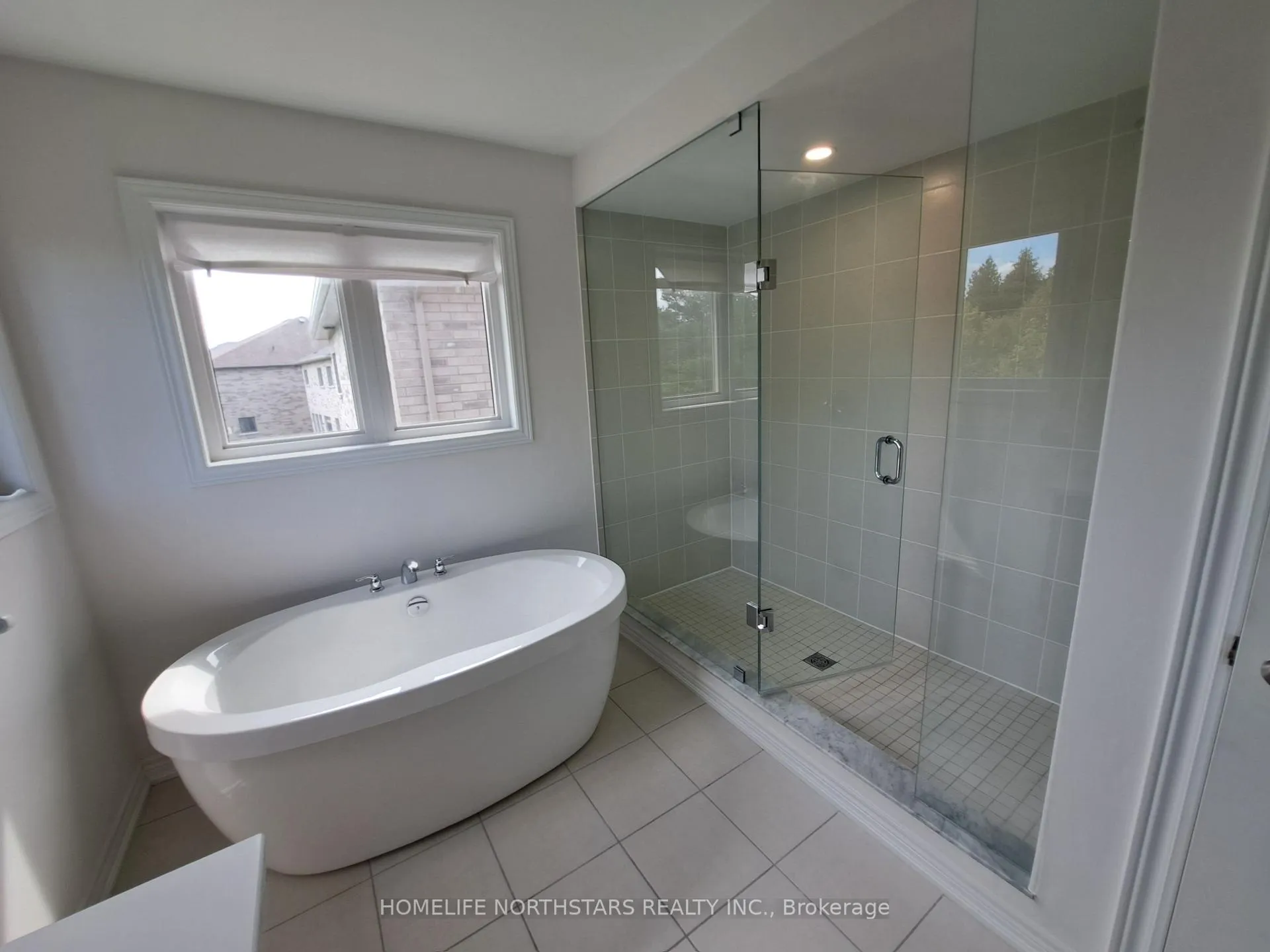 Photo 28 of 53 Wakefield Boulevard, Essa, Angus — HOMEH