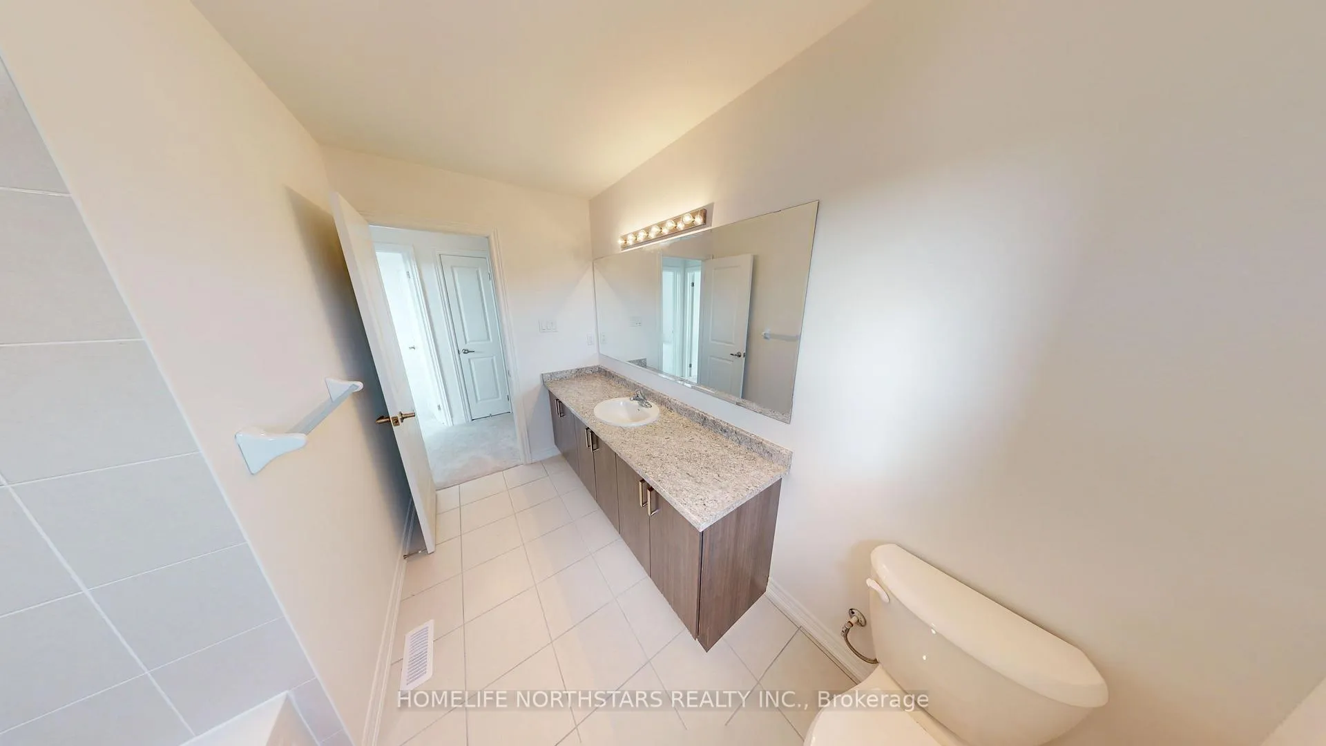 Photo 34 of 53 Wakefield Boulevard, Essa, Angus — HOMEH