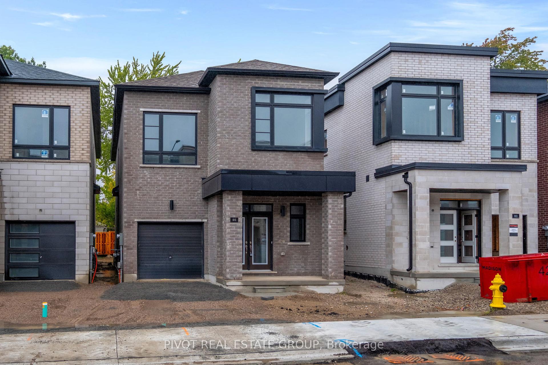 Photo 2 of 85 Danielle Moore Circle, Scarborough, Bendale — HOMEH