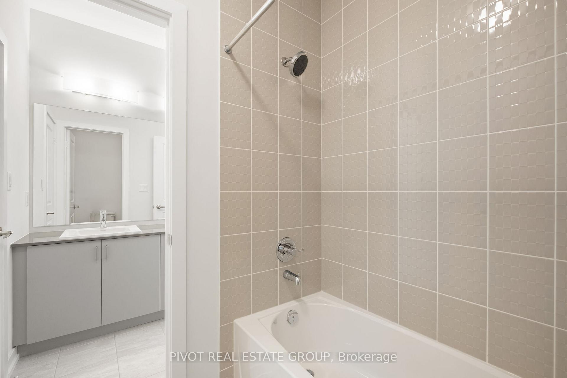 Photo 36 of 85 Danielle Moore Circle, Scarborough, Bendale — HOMEH