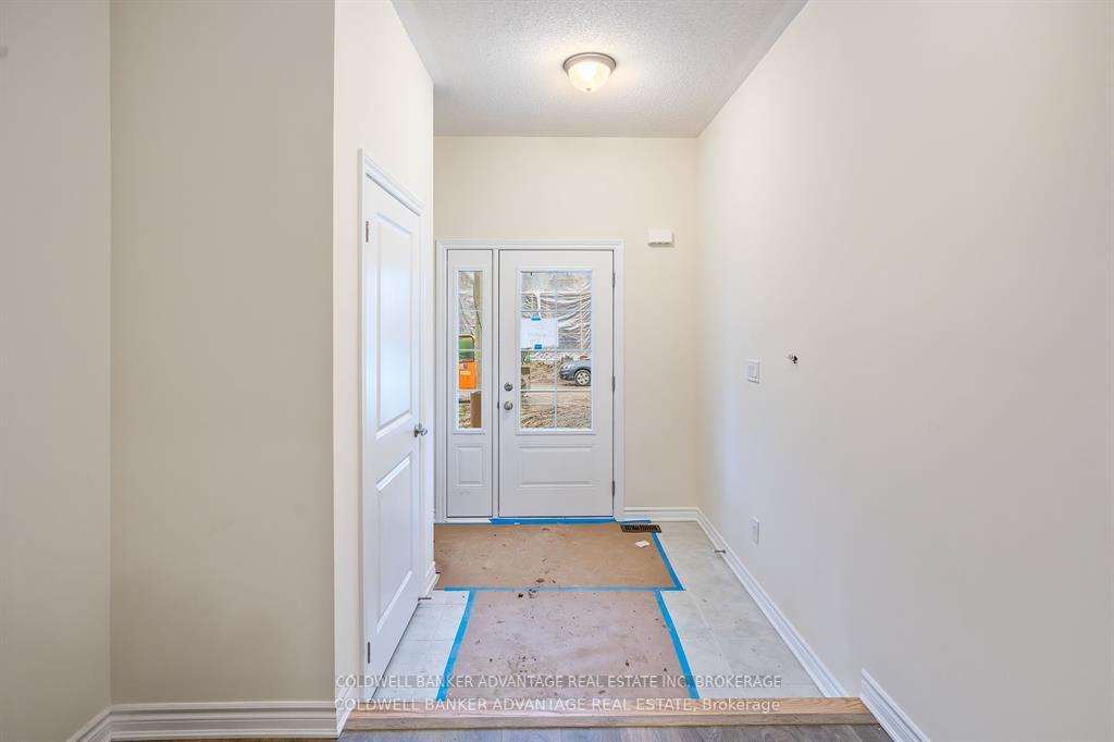 Photo 4 of 75 Sapphire Way, Thorold, Rolling Meadows — HOMEH