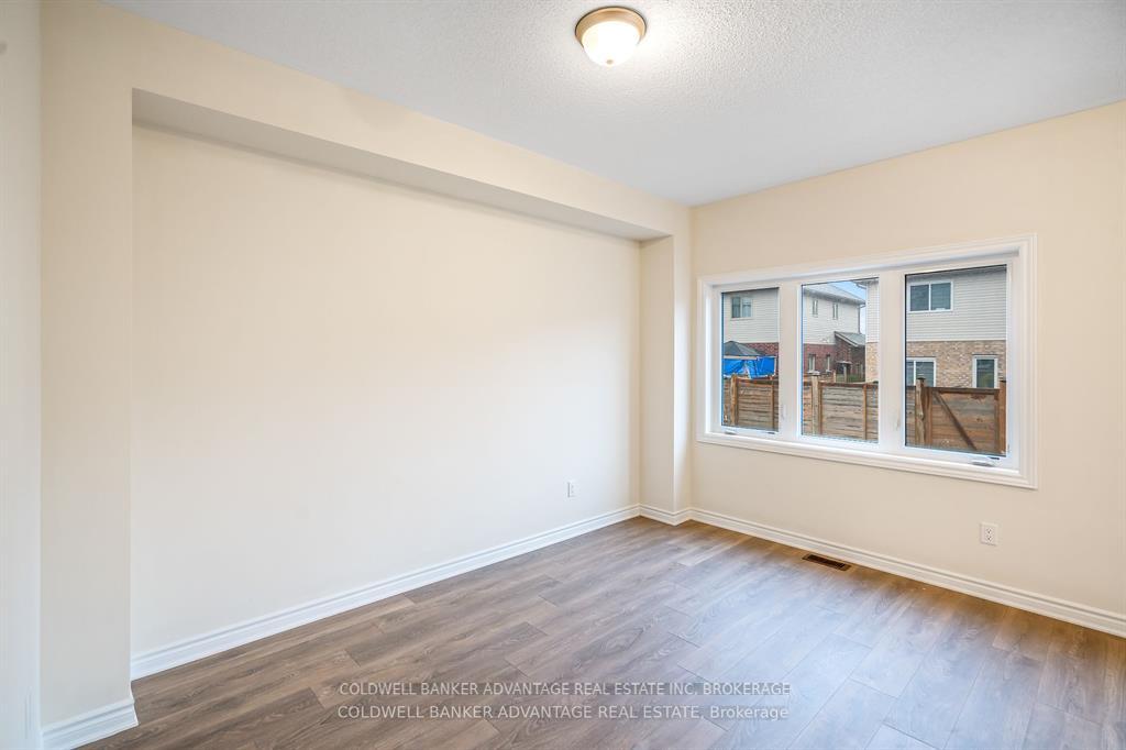 Photo 8 of 75 Sapphire Way, Thorold, Rolling Meadows — HOMEH