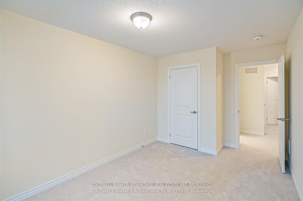 Photo 19 of 75 Sapphire Way, Thorold, Rolling Meadows — HOMEH