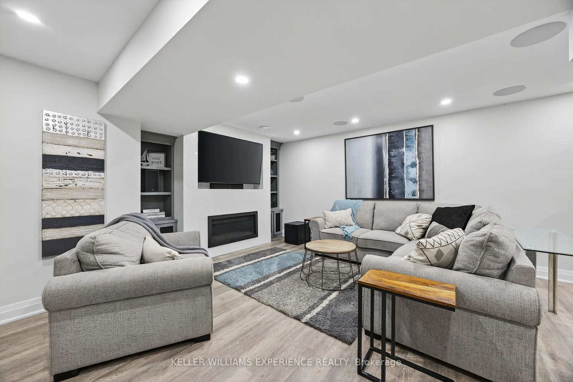 Photo 23 of 50 Regalia Way, Barrie, Innis-Shore — HOMEH