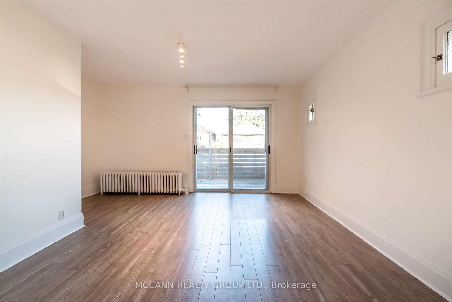Photo 4 of Unit 2nd Fl, 178 Atlas Avenue, Toronto, Oakwood Village — HOMEH