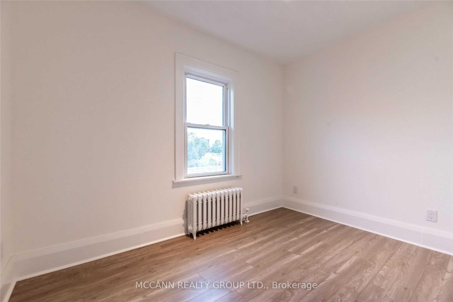 Photo 7 of Unit 2nd Fl, 178 Atlas Avenue, Toronto, Oakwood Village — HOMEH