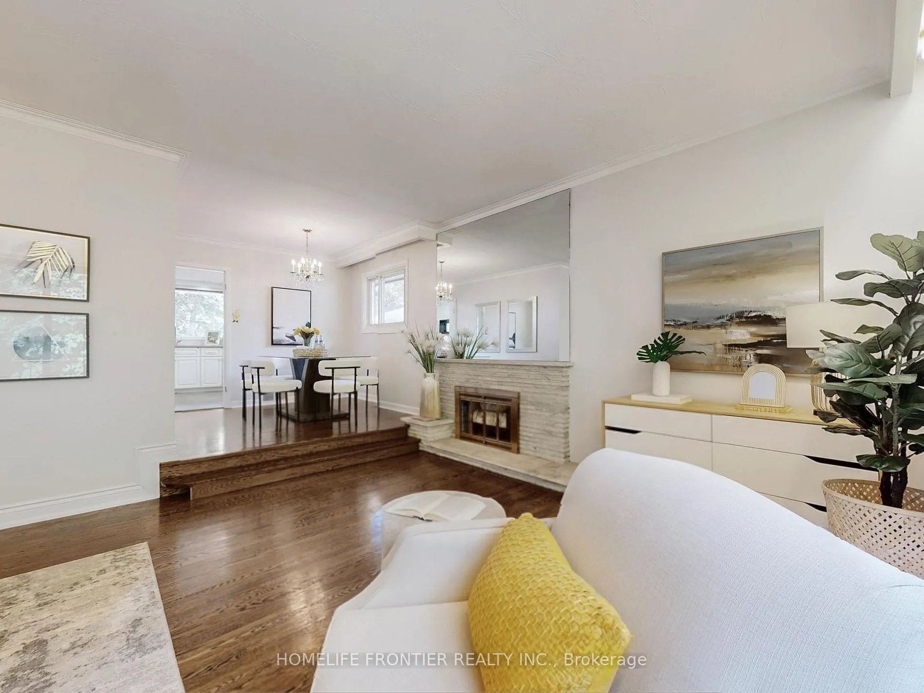 Photo 7 of Unit Upper, 52 Landfair Crescent, Scarborough, Woburn — HOMEH