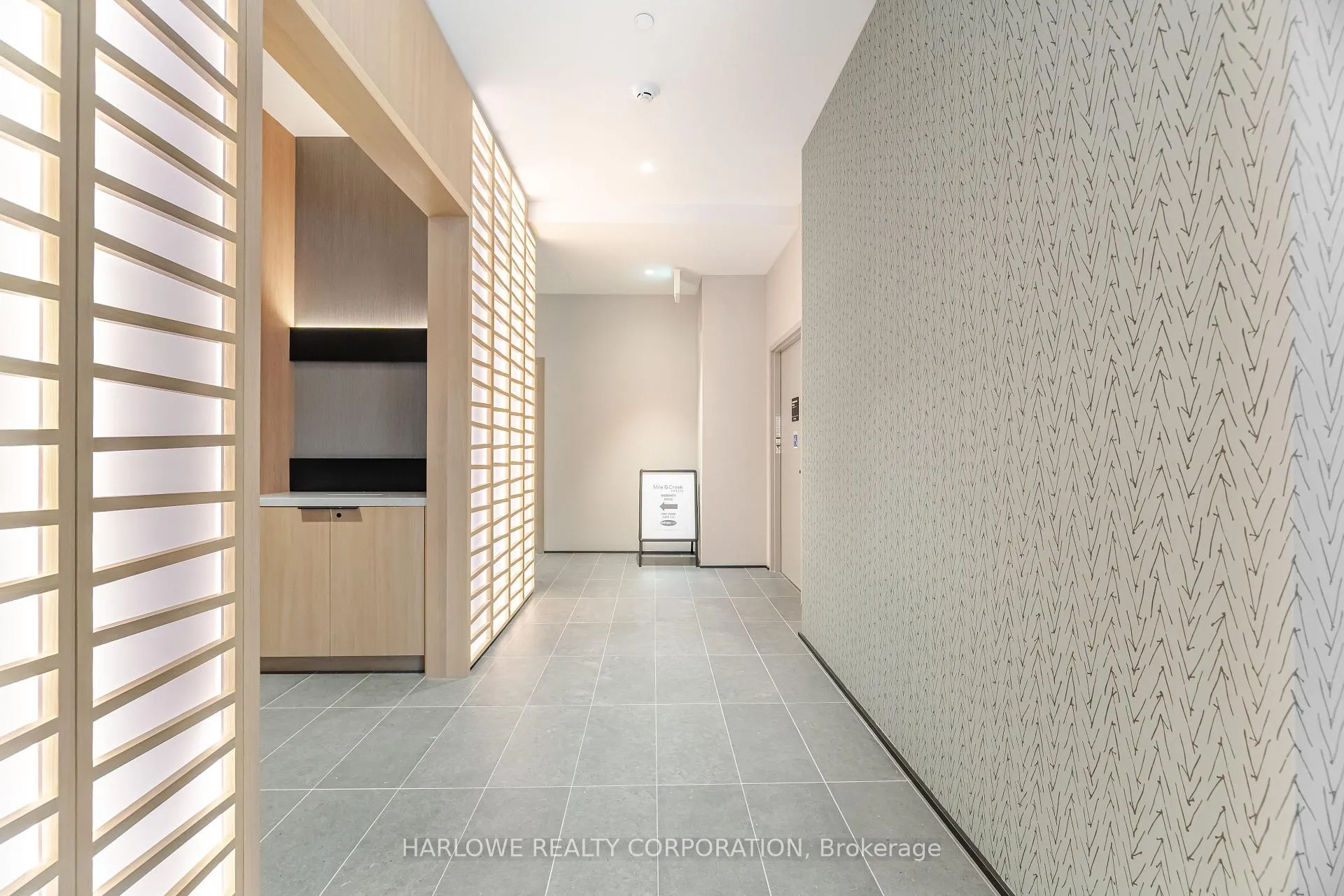 Photo 3 of Unit 303, 720 Whitlock Avenue, Milton, Cobban — HOMEH