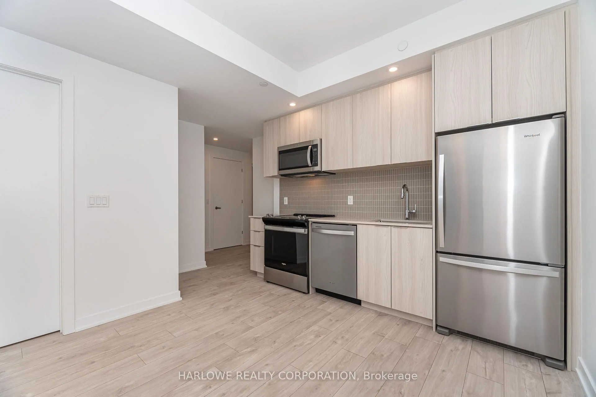 Photo 9 of Unit 303, 720 Whitlock Avenue, Milton, Cobban — HOMEH