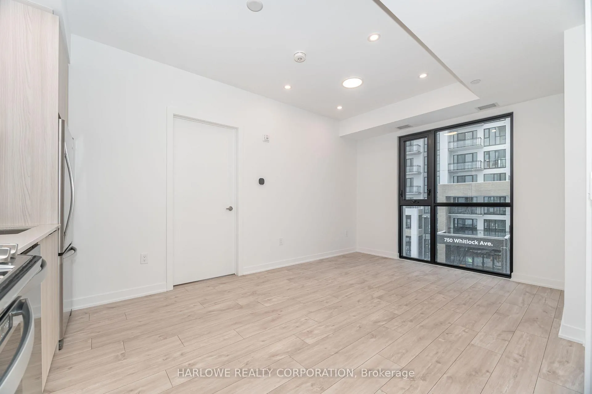 Photo 13 of Unit 303, 720 Whitlock Avenue, Milton, Cobban — HOMEH