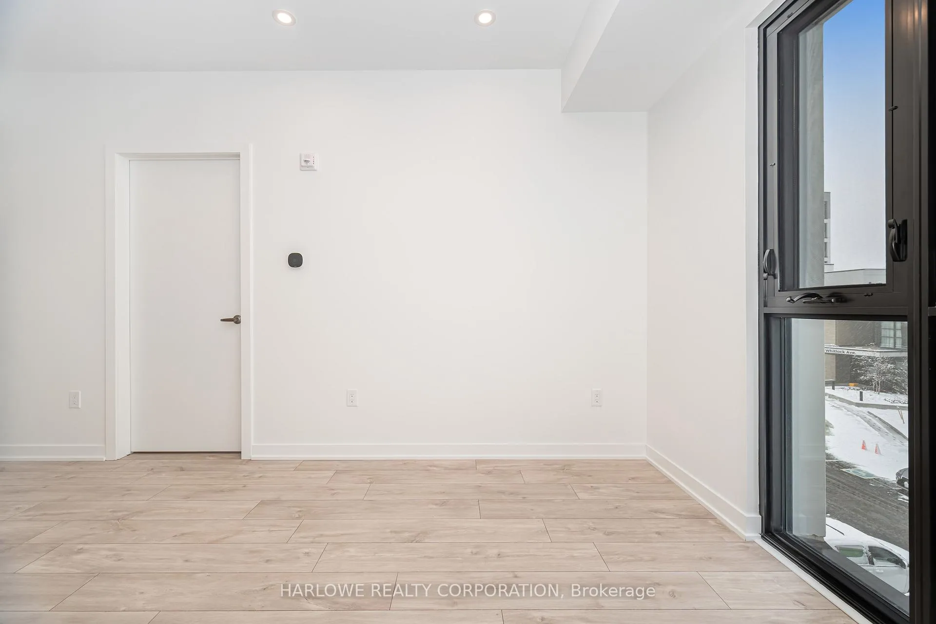Photo 16 of Unit 303, 720 Whitlock Avenue, Milton, Cobban — HOMEH