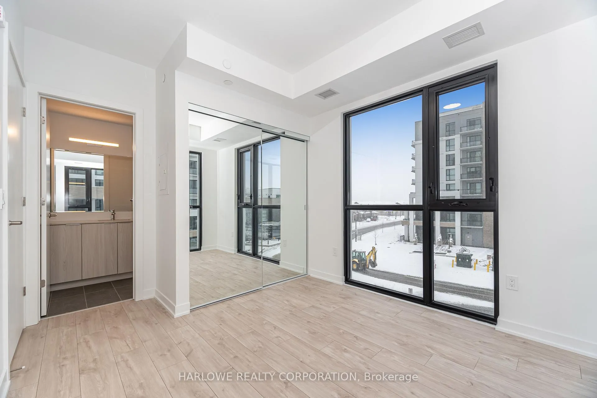 Photo 24 of Unit 303, 720 Whitlock Avenue, Milton, Cobban — HOMEH