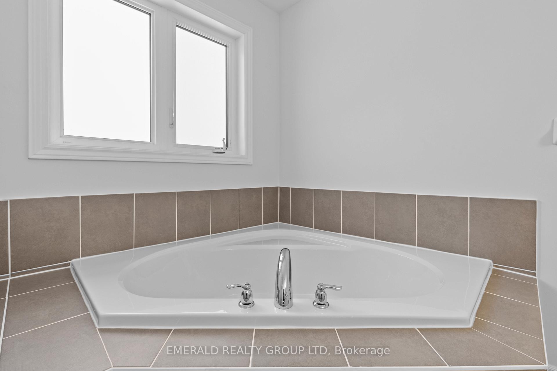 Photo 19 of 246 Palace Street, Thorold, Thorold Downtown — HOMEH