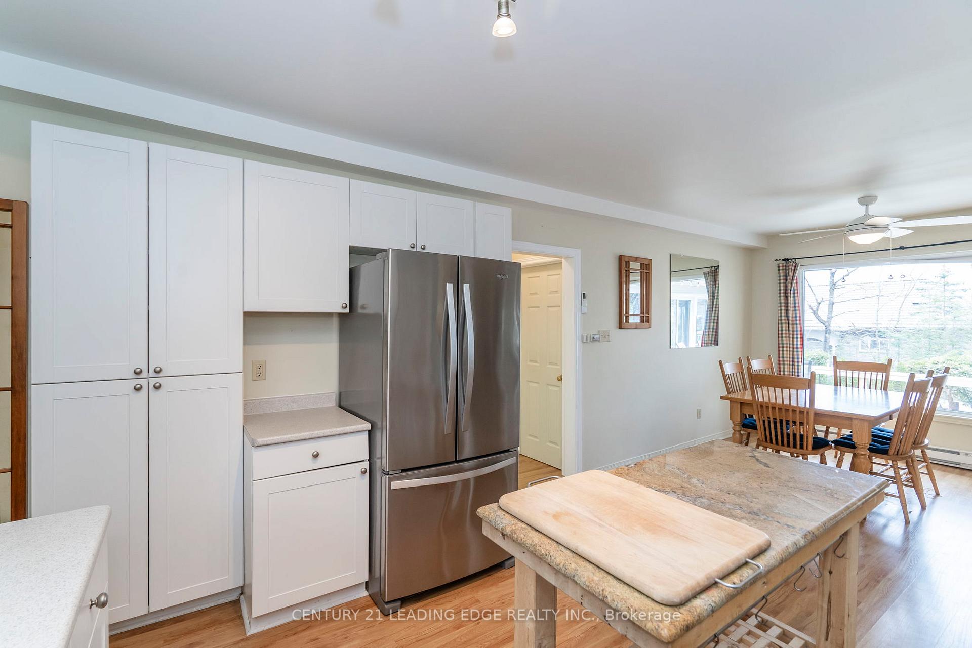 Photo 13 of 19 Beau Rivage Avenue, Tiny, Rural Tiny — HOMEH