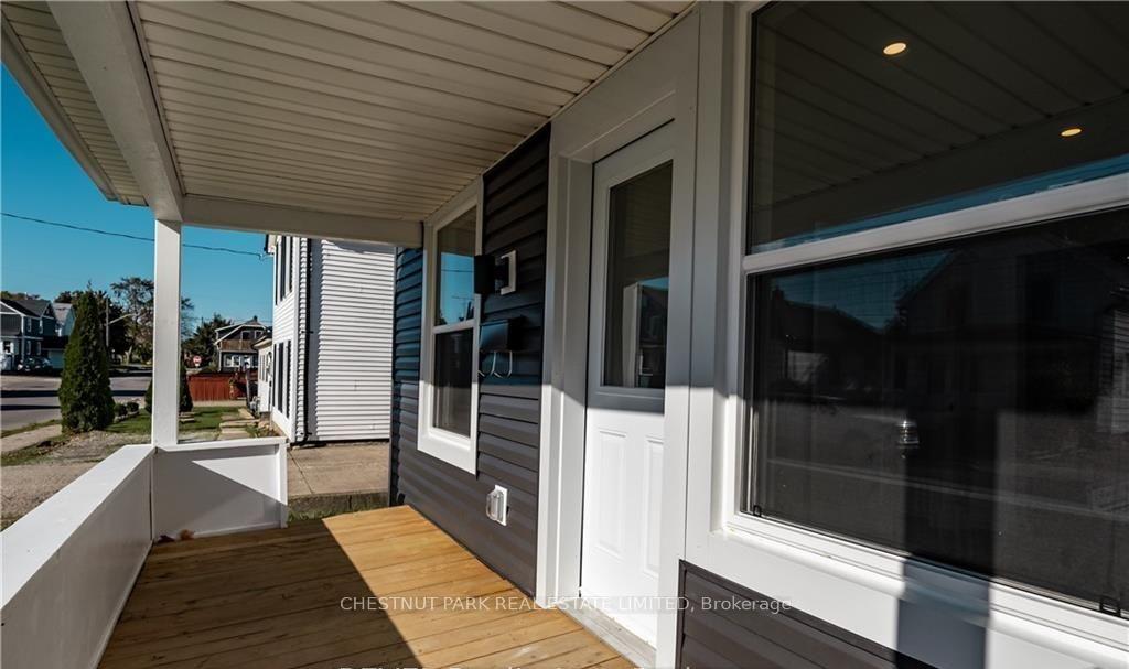 Photo 2 of 52 Albert Street W, Thorold, Thorold Downtown — HOMEH