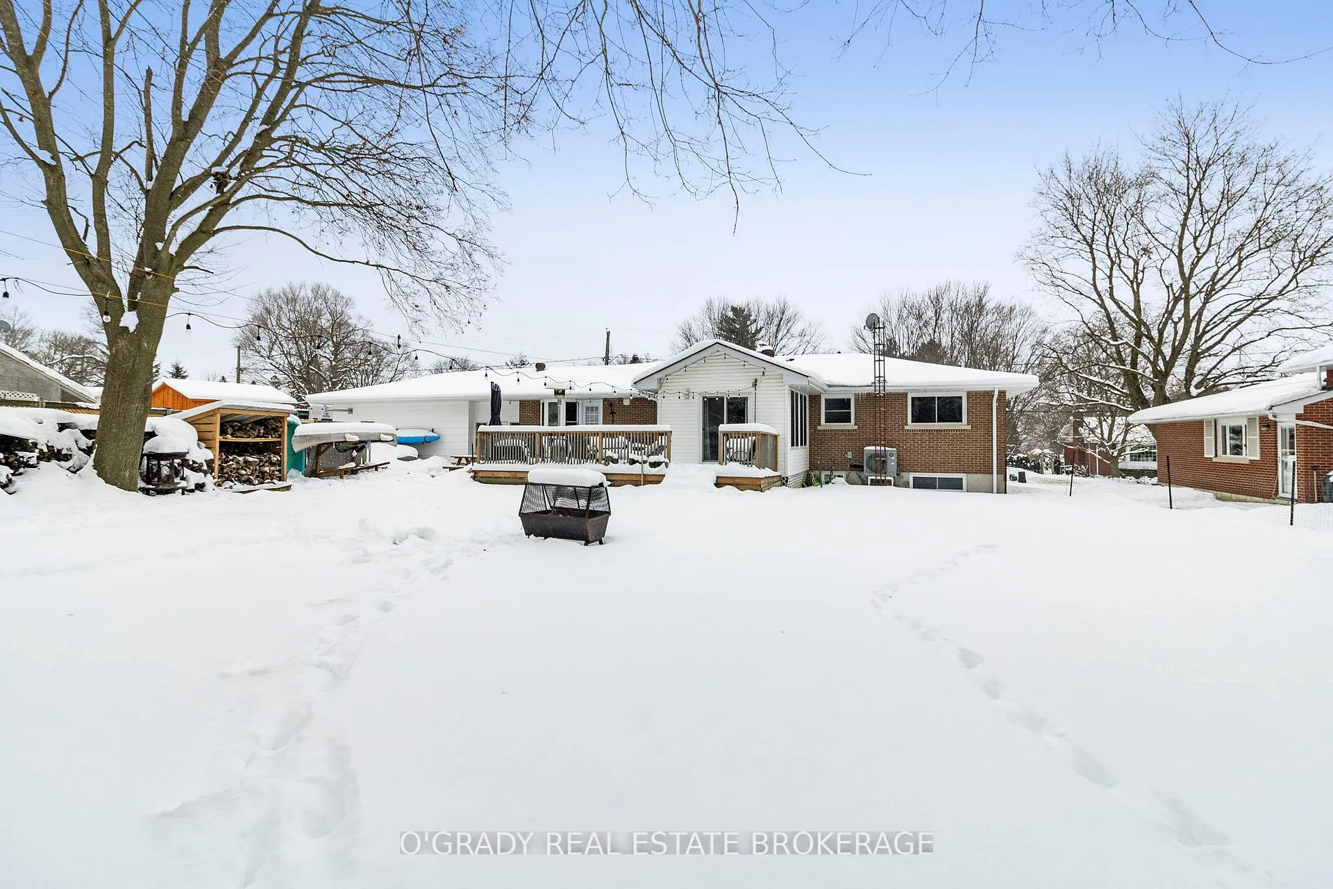 Photo 6 of 3 Davison Avenue, Brockville — HOMEH