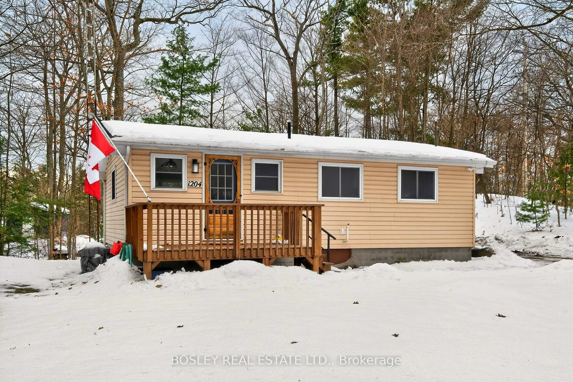 Photo 2 of 1204 Tiny Beaches Road N, Tiny, Rural Tiny — HOMEH