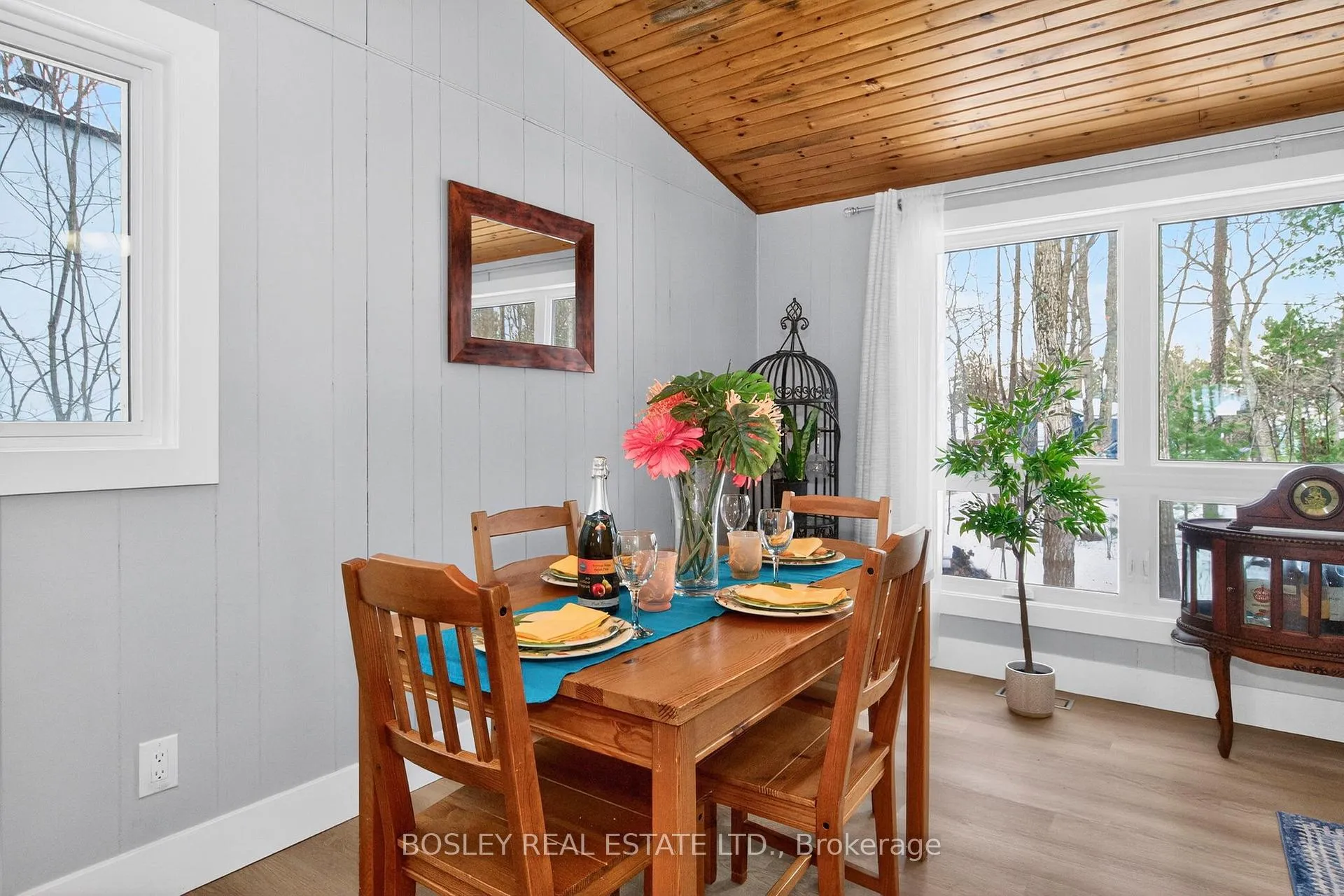 Photo 6 of 1204 Tiny Beaches Road N, Tiny, Rural Tiny — HOMEH