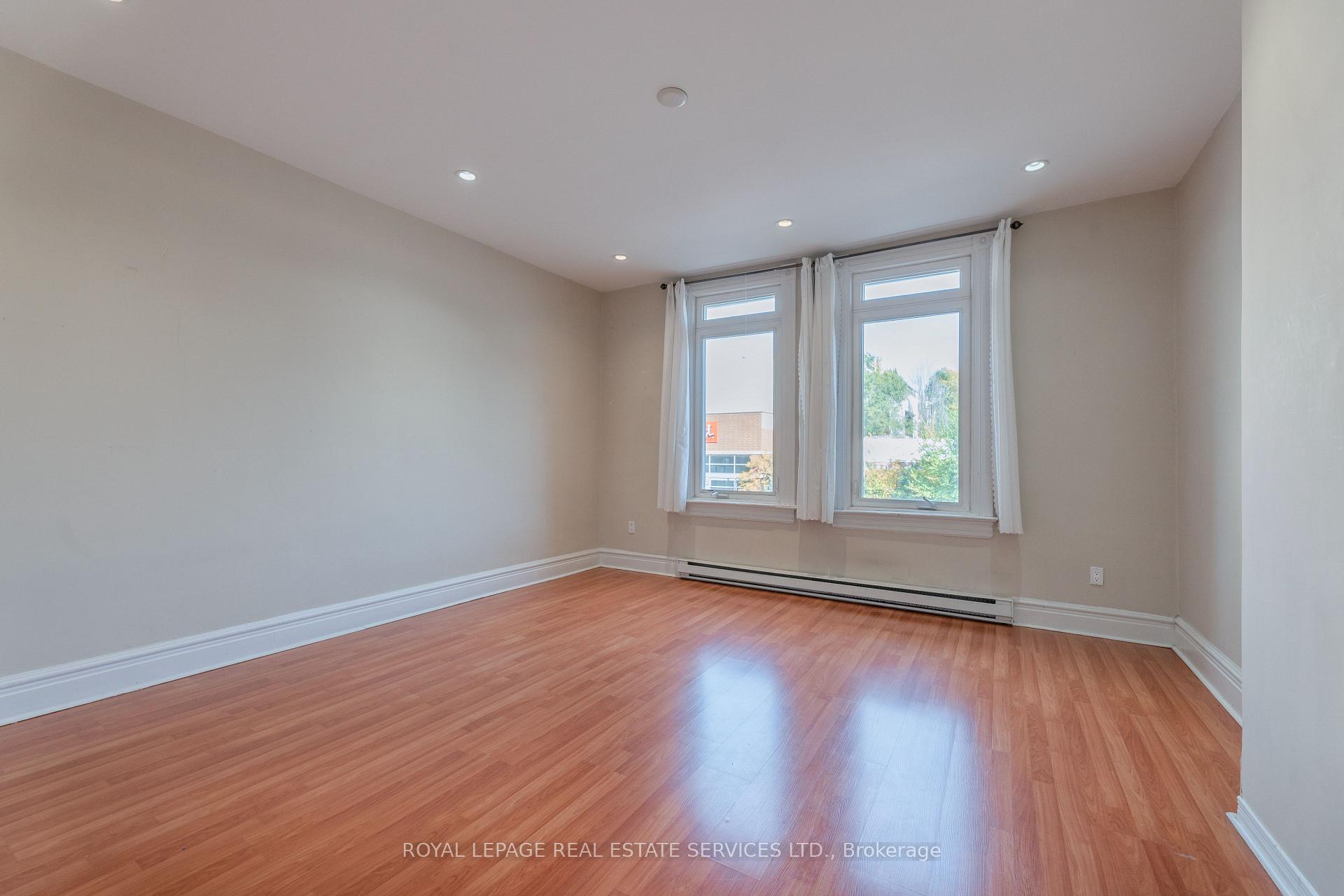 Photo 4 of Unit 2, 1132 Yonge Street, Toronto, The Annex — HOMEH
