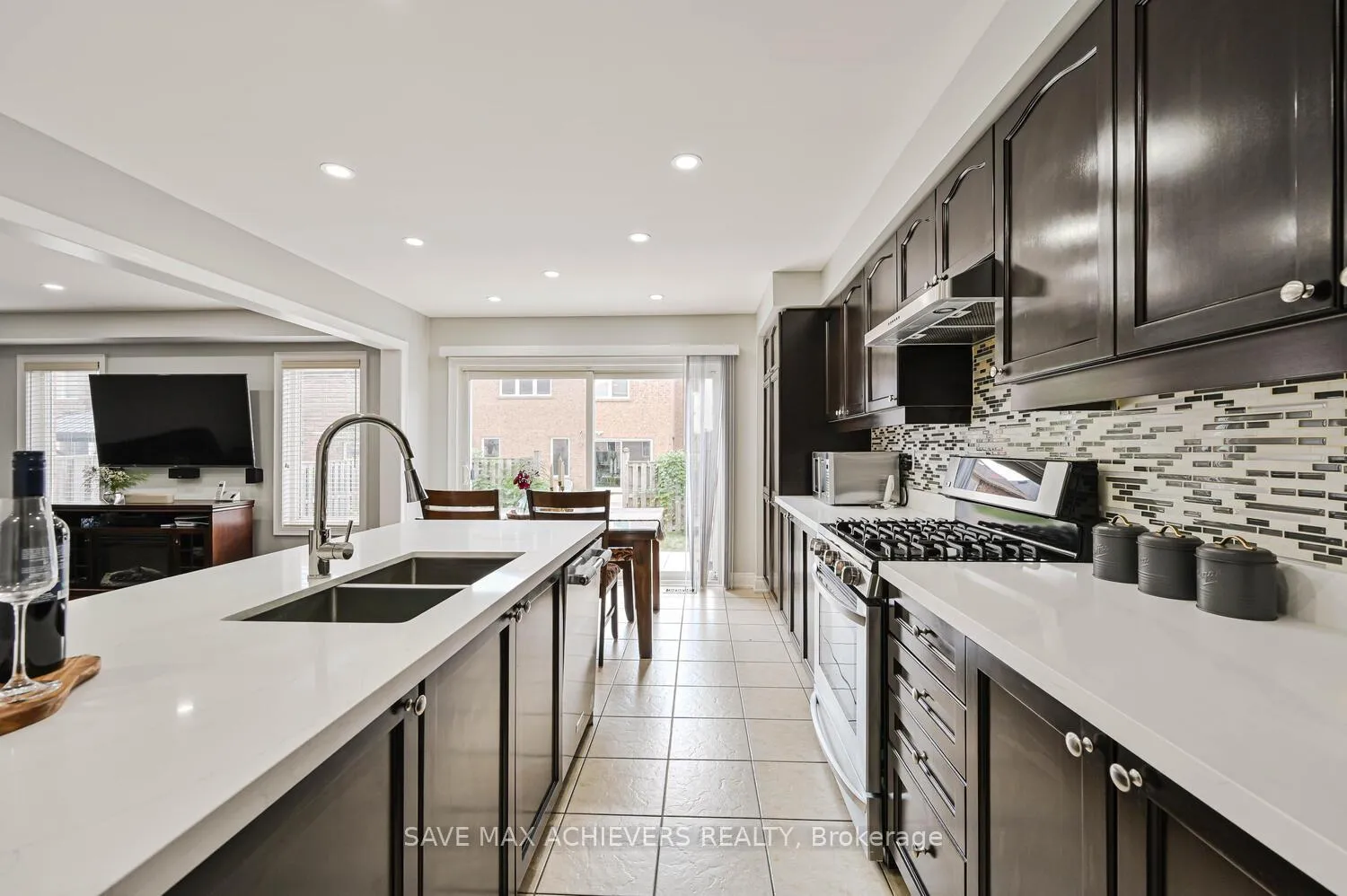 Photo 16 of 6 Seascape Crescent, Brampton, Bram East — HOMEH