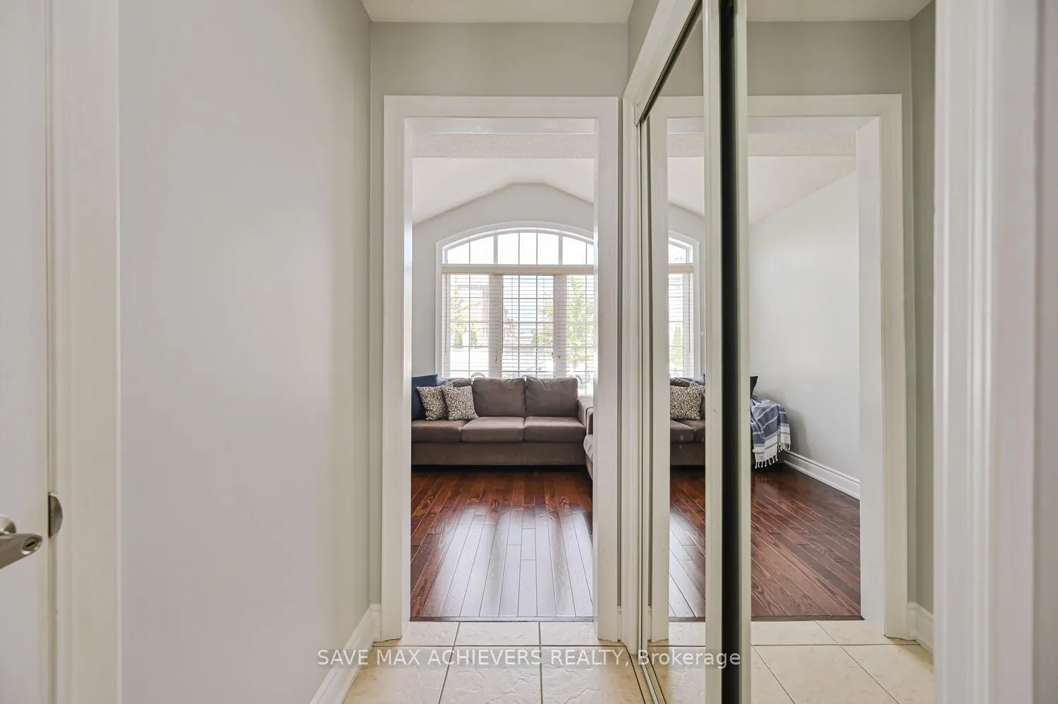 Photo 19 of 6 Seascape Crescent, Brampton, Bram East — HOMEH