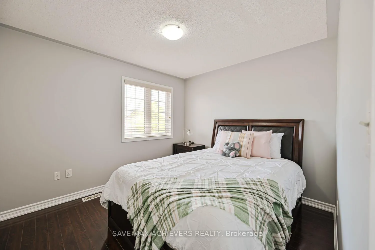 Photo 27 of 6 Seascape Crescent, Brampton, Bram East — HOMEH