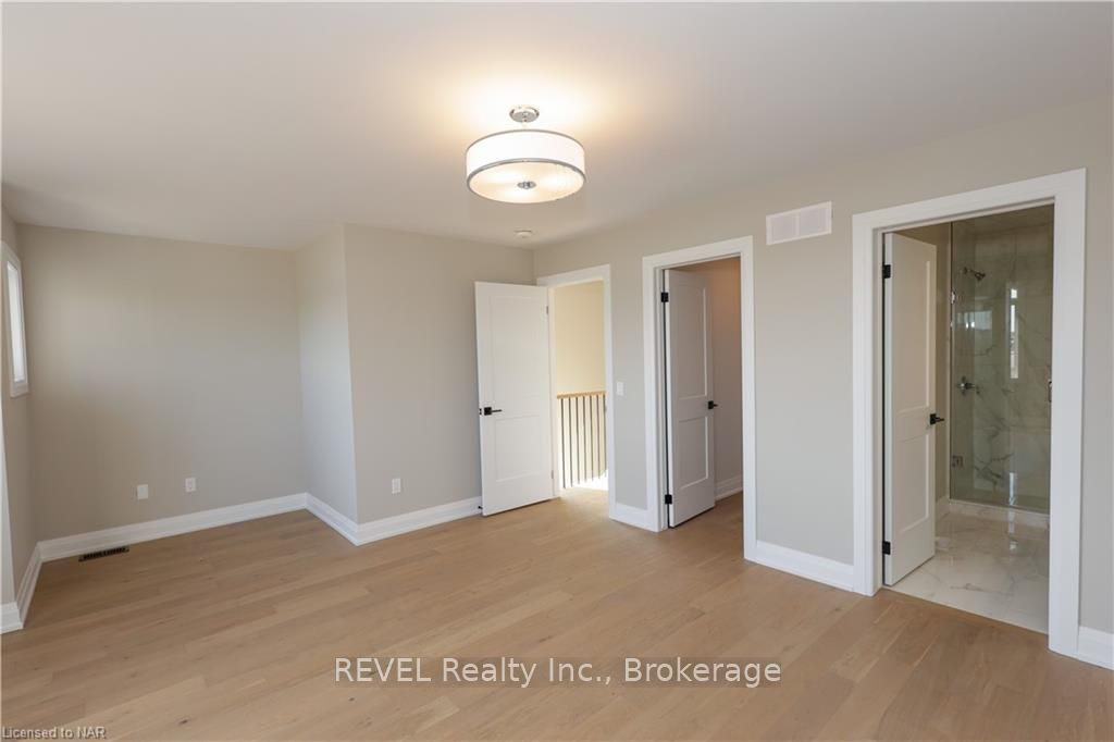 Photo 16 of 110 Elvira Way, Thorold, Rolling Meadows — HOMEH