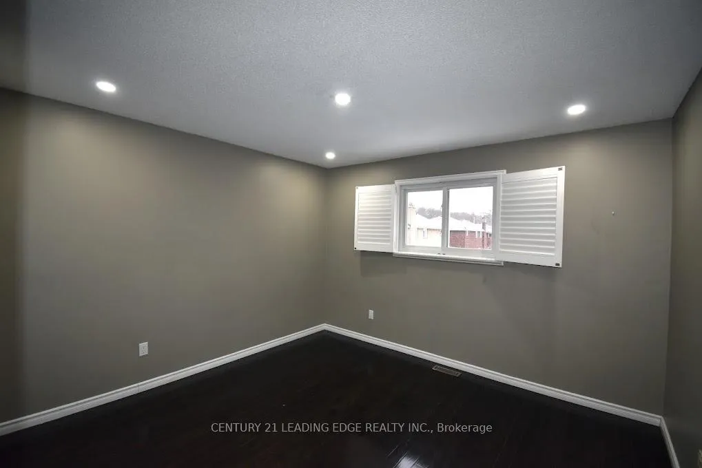 Photo 17 of 9 Meekings Drive, Ajax, Central West — HOMEH