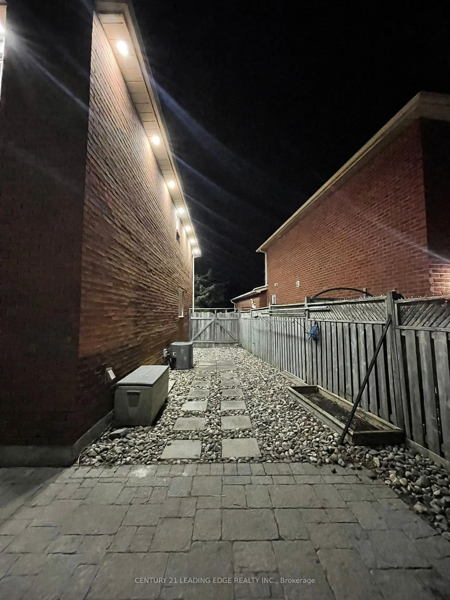 Photo 34 of 9 Meekings Drive, Ajax, Central West — HOMEH