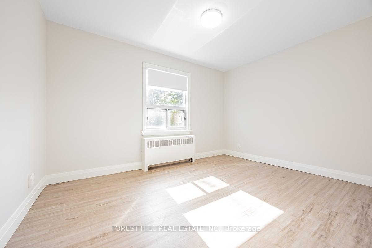 Photo 15 of Unit 4, 11 Markdale Avenue, Toronto, Humewood-Cedarvale — HOMEH