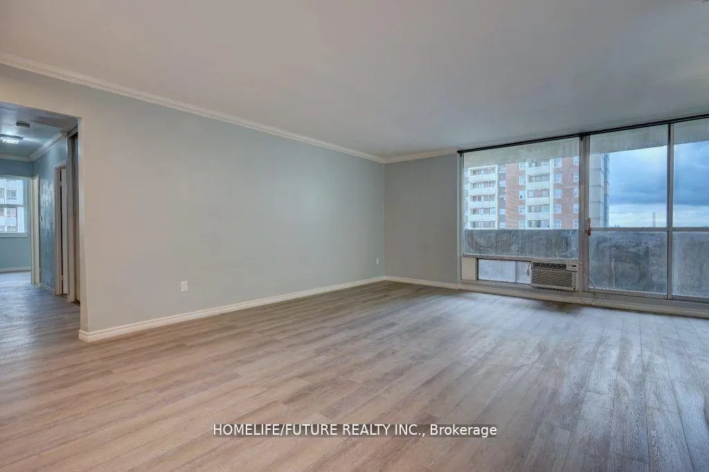 Photo 3 of Unit 2519, 5 Massey Square, Toronto, Crescent Town — HOMEH
