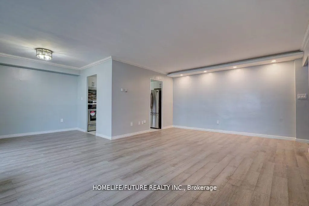 Photo 5 of Unit 2519, 5 Massey Square, Toronto, Crescent Town — HOMEH