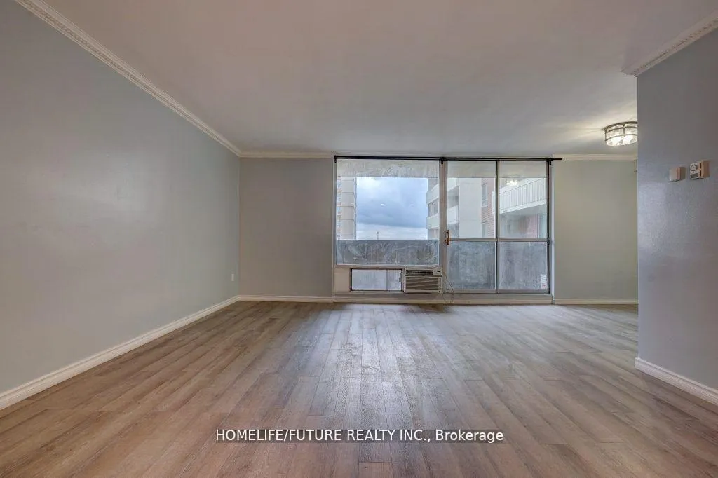 Photo 7 of Unit 2519, 5 Massey Square, Toronto, Crescent Town — HOMEH